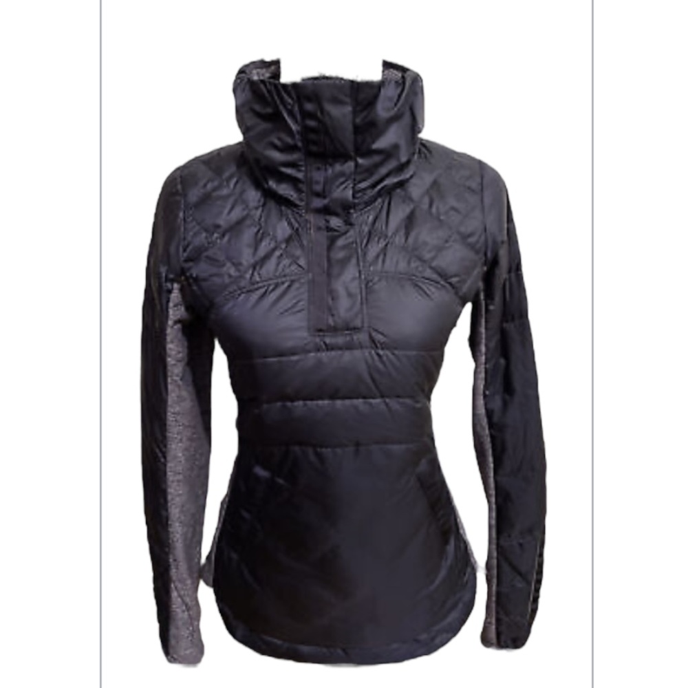 Lululemon down for a run pullover